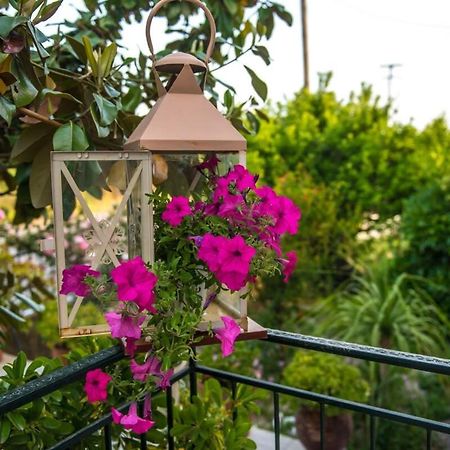 Stylish Seaside Home - Fully Equipped, Big Terrace Kalamata Exteriör bild