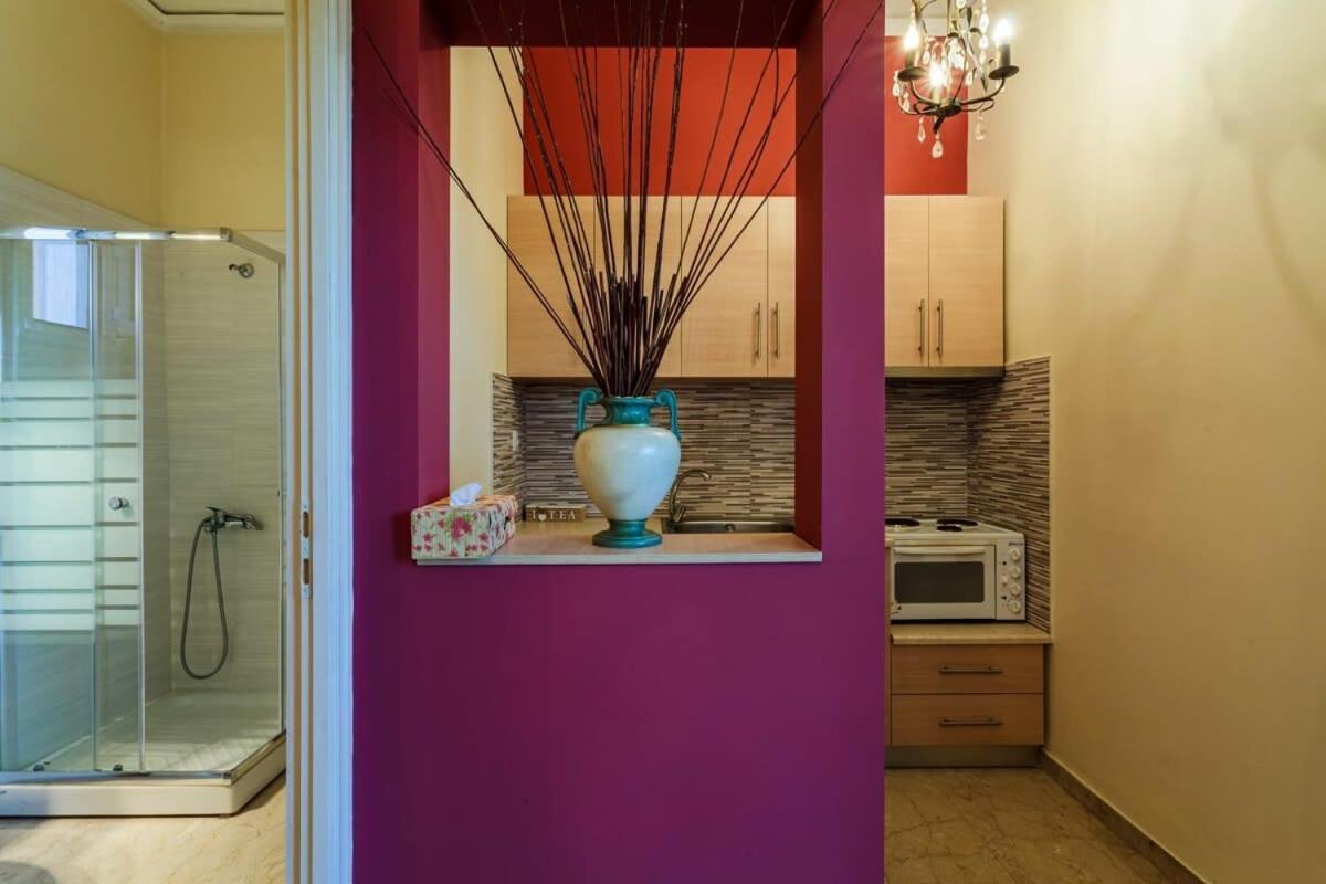 Stylish Seaside Home - Fully Equipped, Big Terrace Kalamata Exteriör bild